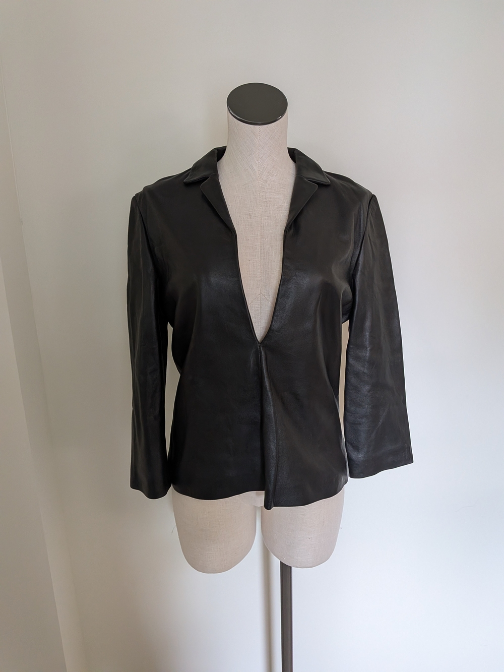 Hugo Buscati Black Leather Open-Front Jacket